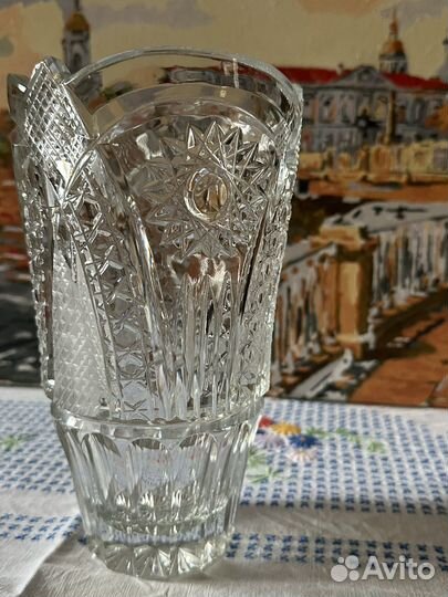 Хрустальная ваза