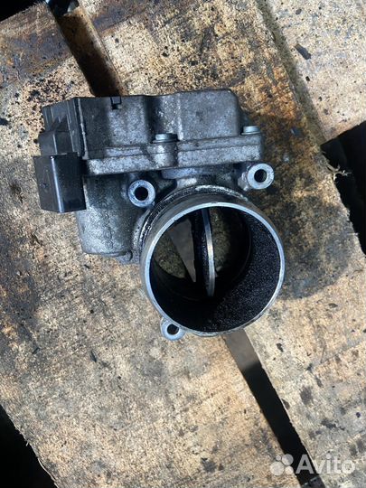 Дроссельная заслонка 2.0 CRDi Hyundai Tucson 1