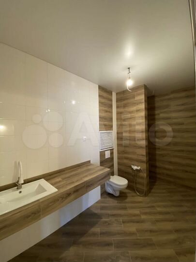 2-к. квартира, 87 м², 1/1 эт.