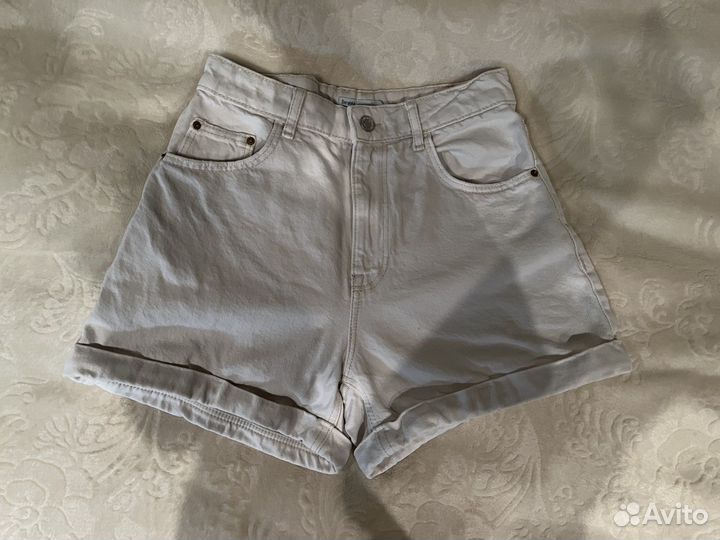 Джинсовые шорты