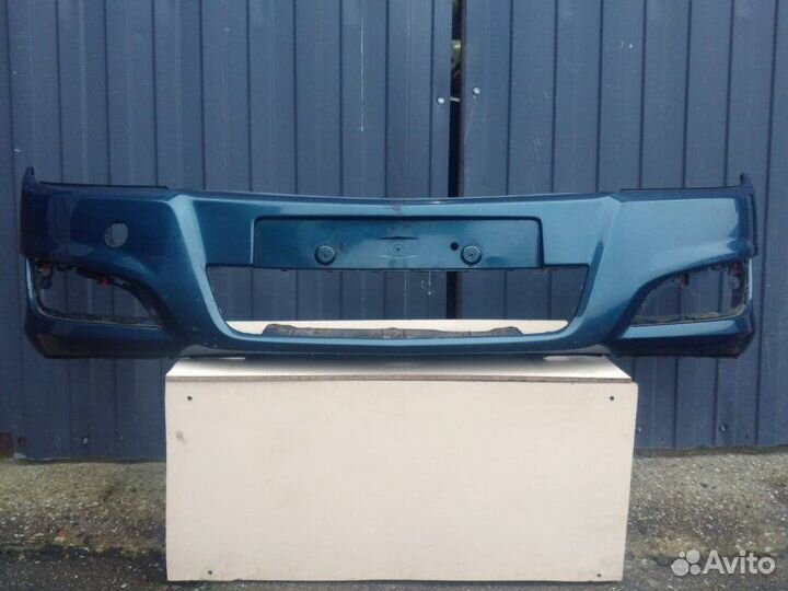 Бампер передний Opel Astra H Z18XER 2007