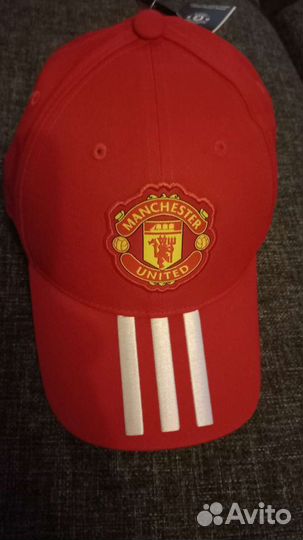 Новая Бейсболка Manchester United