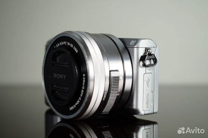 Sony NEX 5T Kit 16-50mm (43,4 т.к.)