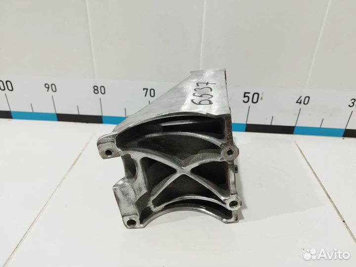 Кронштейн кондиционера Focus III 2011-2019