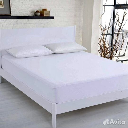 Наматрасник непромокаемый с резинкой по кругу