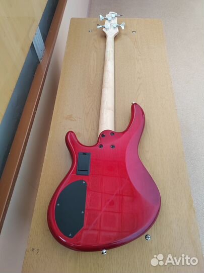 Бас-гитара Cort (Новая)