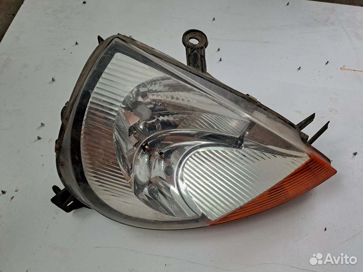 Форд Ка фара правая