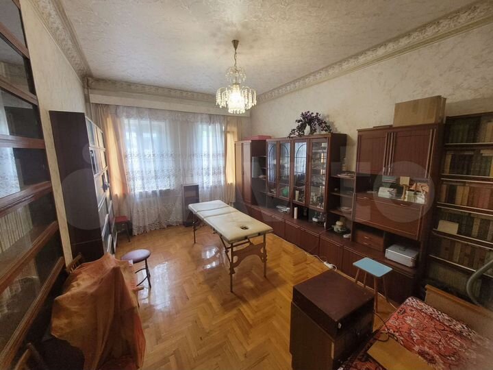 3-к. квартира, 81 м², 4/5 эт.