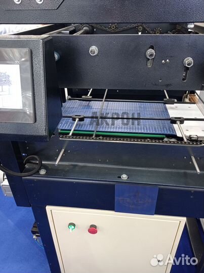 Термоусадочный упаковщик для групповой упаковки