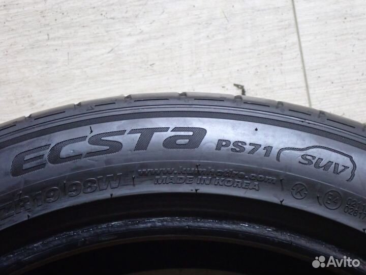 Kumho Ecsta PS71 SUV 245/45 R19 98W