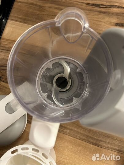 Пароварка блендер beaba babycook