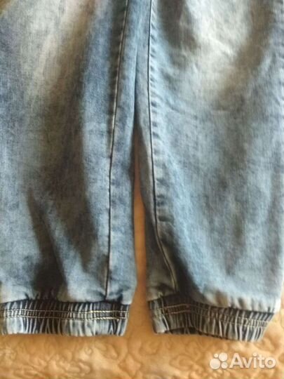 Джинсы