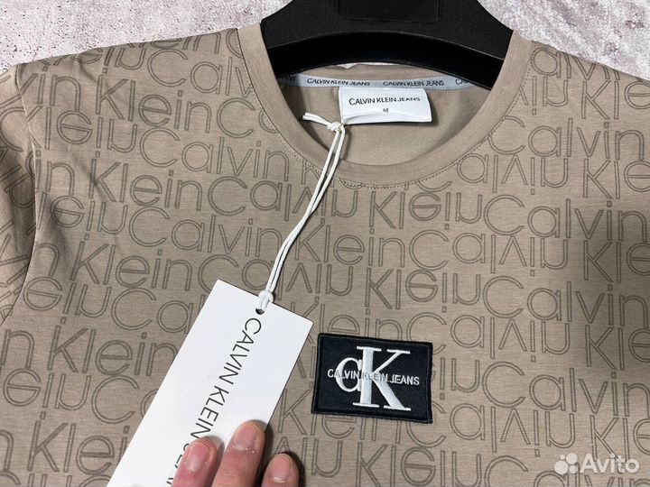 Футболки Calvin Klein