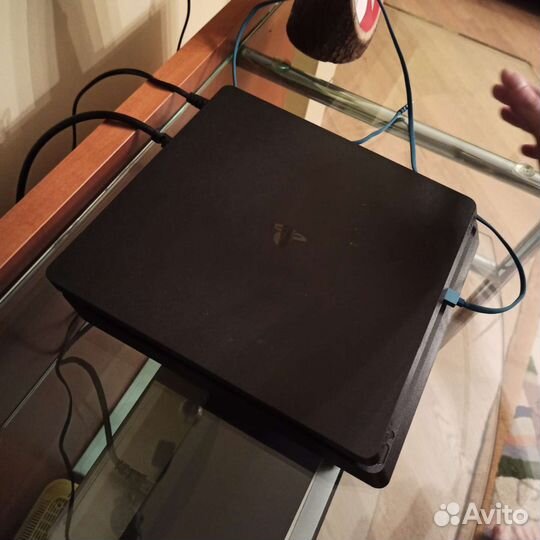 Sony PS4 slim 1tb