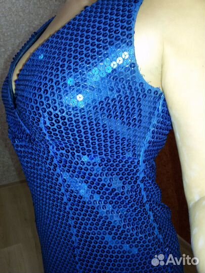 Платье с пайетками