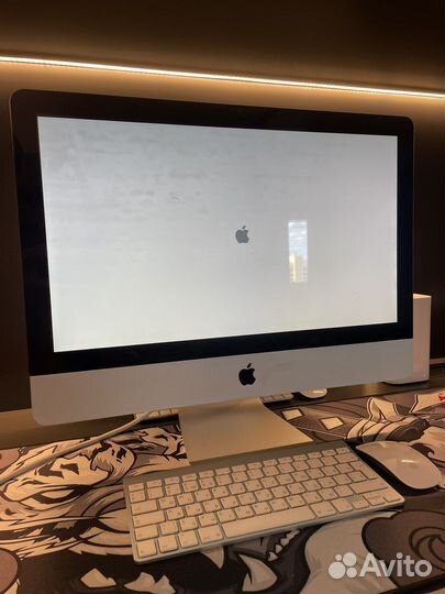 Моноблок Apple iMac 21.5