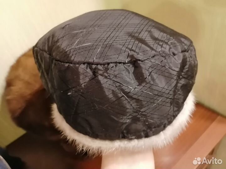 Зимняя меховая шапка женская