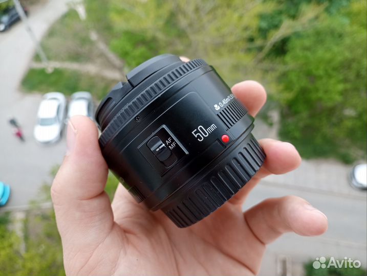 Объектив для canon 50 mm 1.8