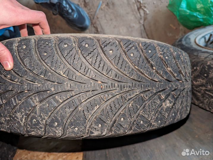 Sava Eskimo Stud 185/65 R15 88T