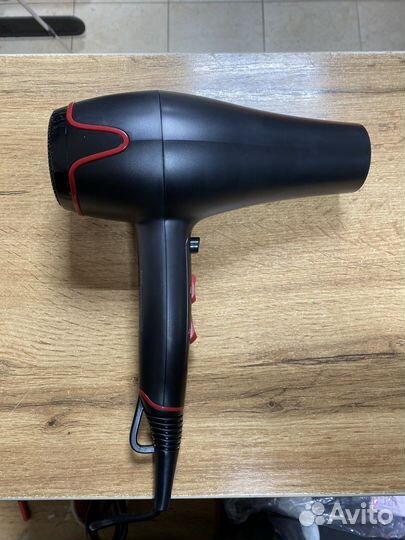 Фен Tefal Motion Dry