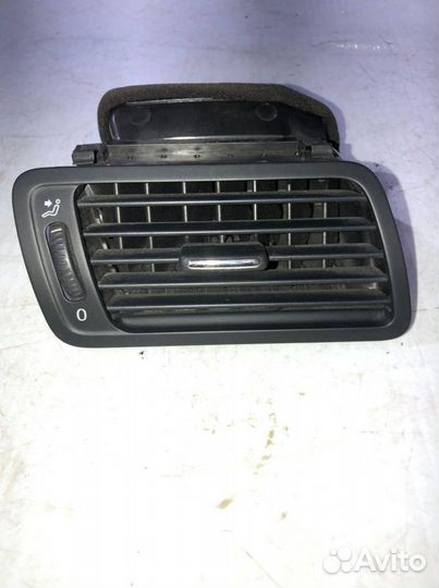 Воздуховод в торпеду VW-Фольксваген Passat CC 200