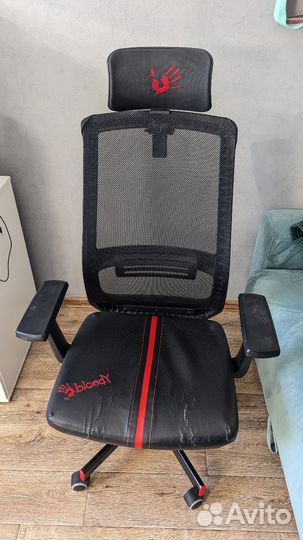 Кресло компьютерное игровое Bloody GC-900