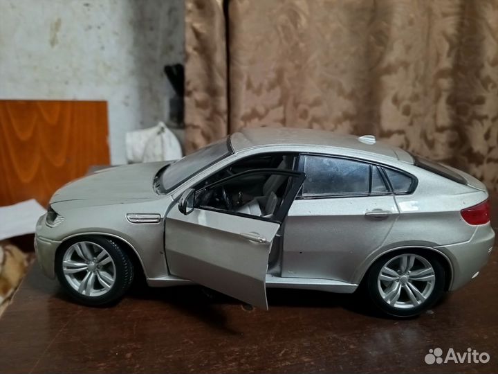 Металлическая машина