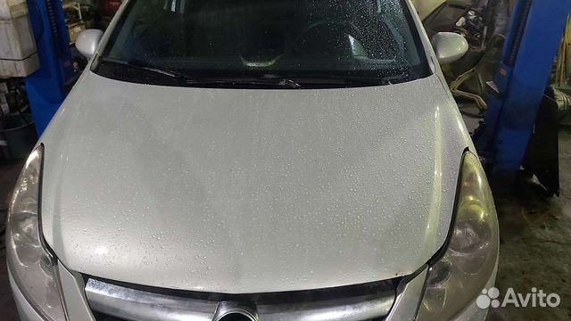 Капот Opel Corsa D 2006-2010
