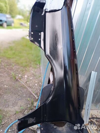 Крыло audi 80 b3