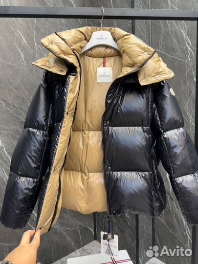 Пуховик Moncler