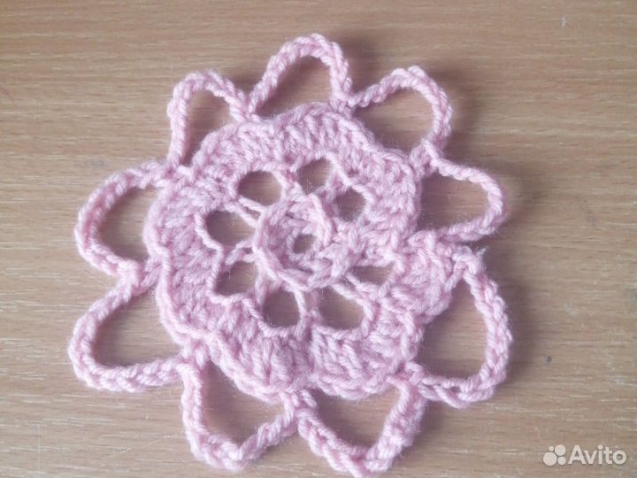 Вязаная подставк а для кружек