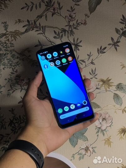 realme C3, 3/64 ГБ