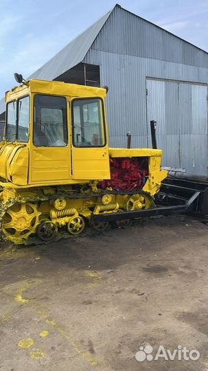 ВгТЗ ДТ-75/ДЗ-42, 1990
