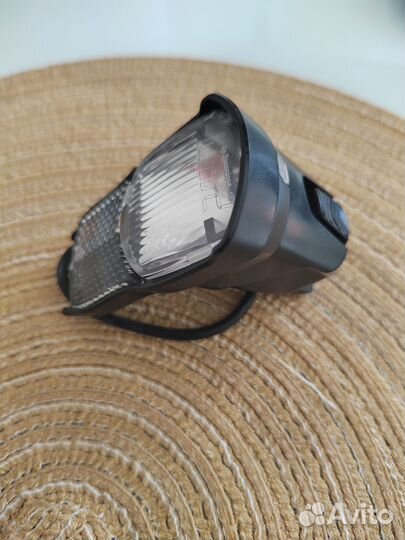 Велосипедный фонарь