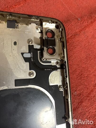 iPhone xs max (крпус золото оригинал)