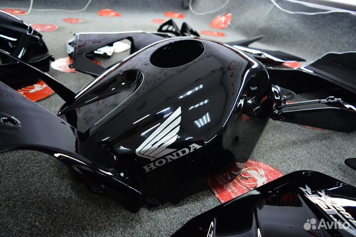 Пластик honda cbr600rr 03-04