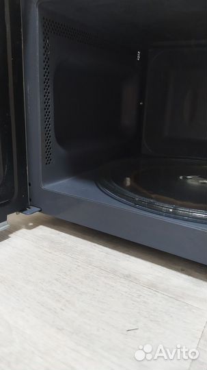 Микроволновая печь LG