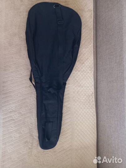 Чехол на гитару