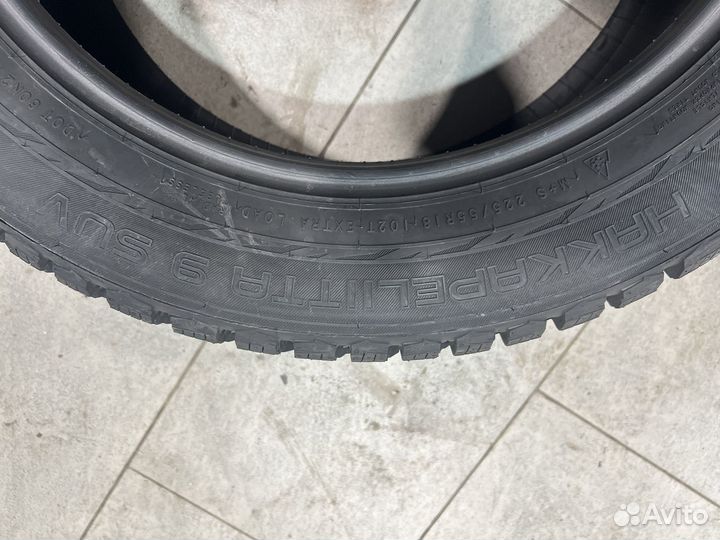Nokian Tyres Hakkapeliitta 9 SUV 225/55 R18 102T