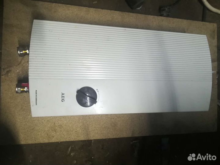 Проточный водонагреватель AEG DDL T 18