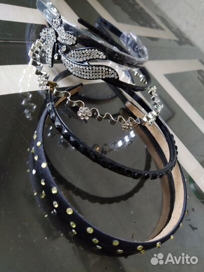 Заколки, ободки и зажимы для волос