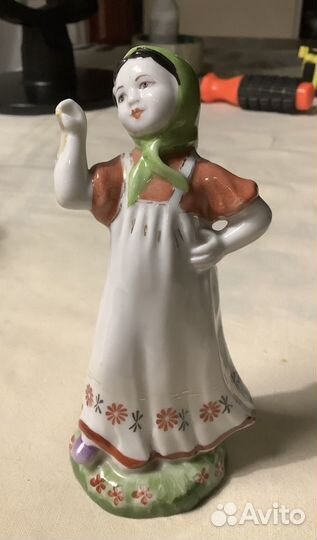 Фарфоровые статуэтки