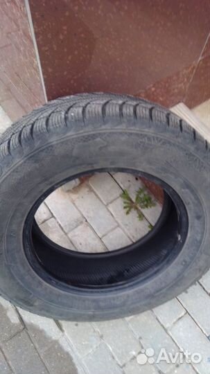 Gislaved Nord Frost 5 225/70 R16