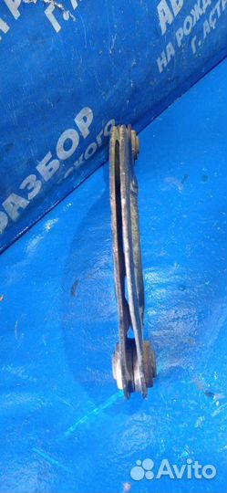 Рычаг подвески верхний Ford Focus 3 седан iqdb