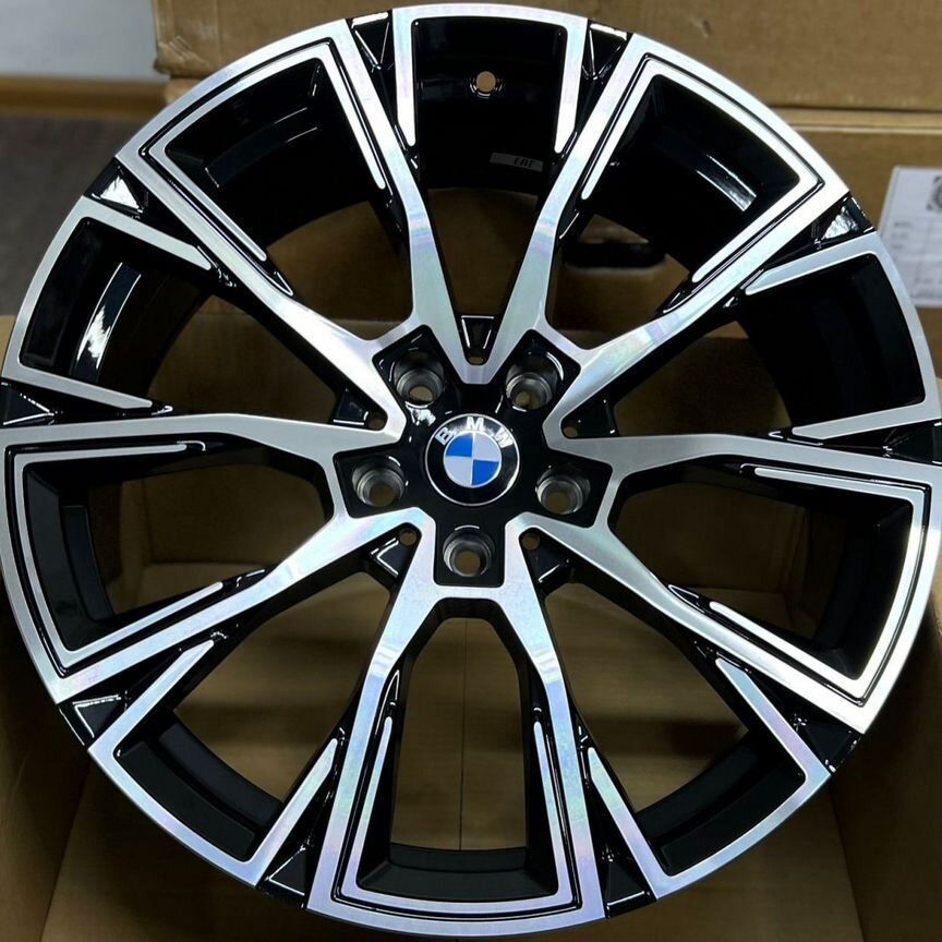 Литые диски BMW 8×R19 5×112