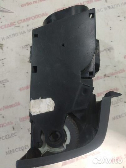 Дефлектор w210 Mercedes правый