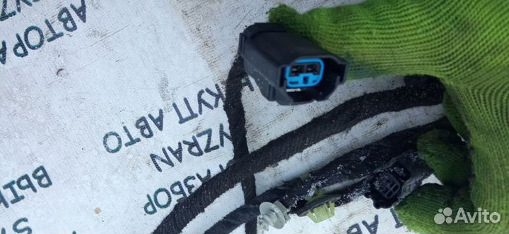 Коса двери передней правой Шевроле Круз