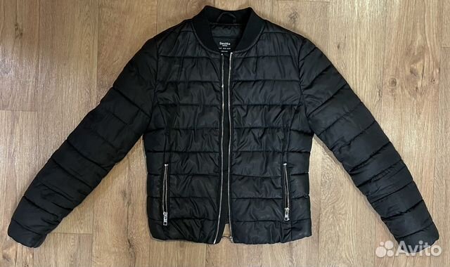 Бомбер женский