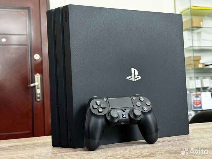 PS4 Pro 1Tb отличное состояние