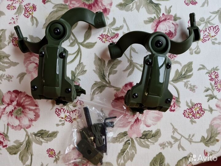 Крепления к шлему